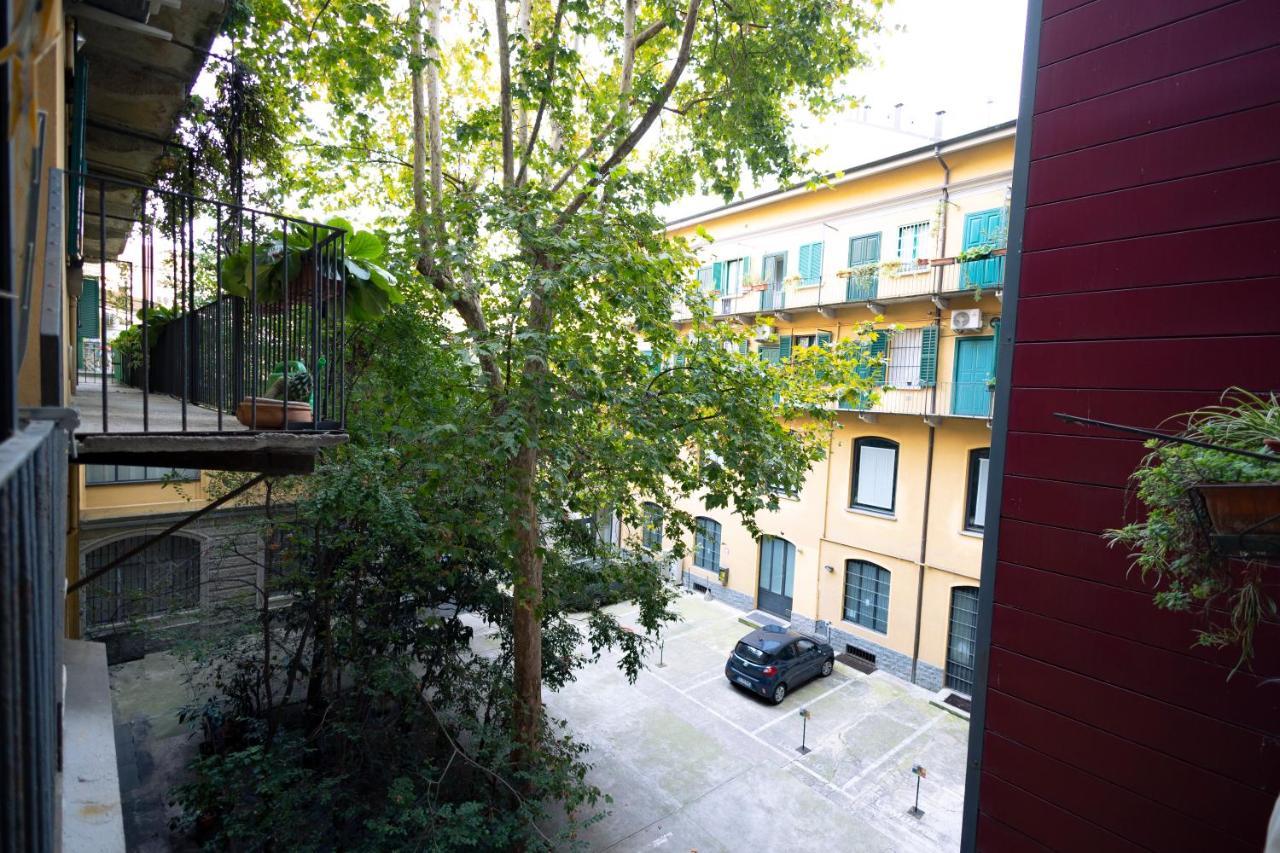 The Red Bricks Home - San Babila Area Milan Exterior photo