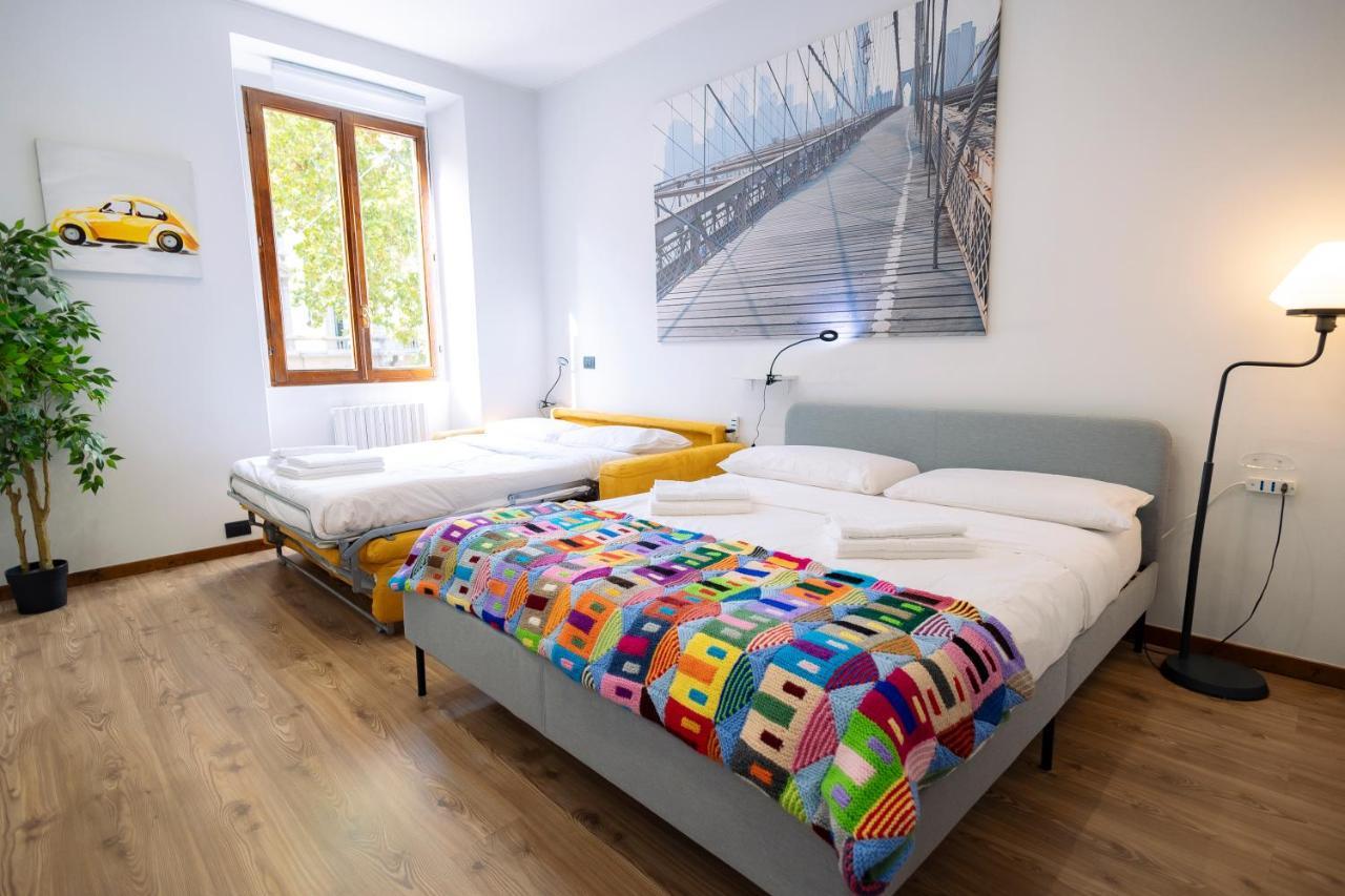 The Red Bricks Home - San Babila Area Milan Exterior photo